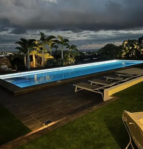 Hc Luxury Celavella * Playa Blanca (Lanzarote)