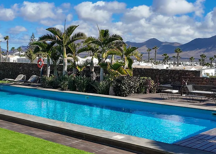 Hc Luxury Celavella * Playa Blanca (Lanzarote)