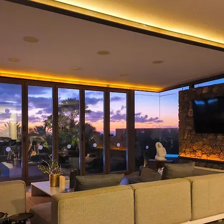 Hc Luxury Celavella *